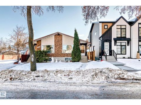 9623/9625 73 AV NW NW Edmonton AB T6E1B3