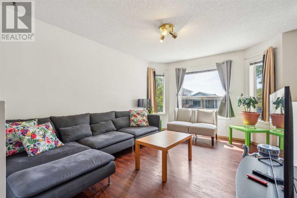 46 Applemead Close SE