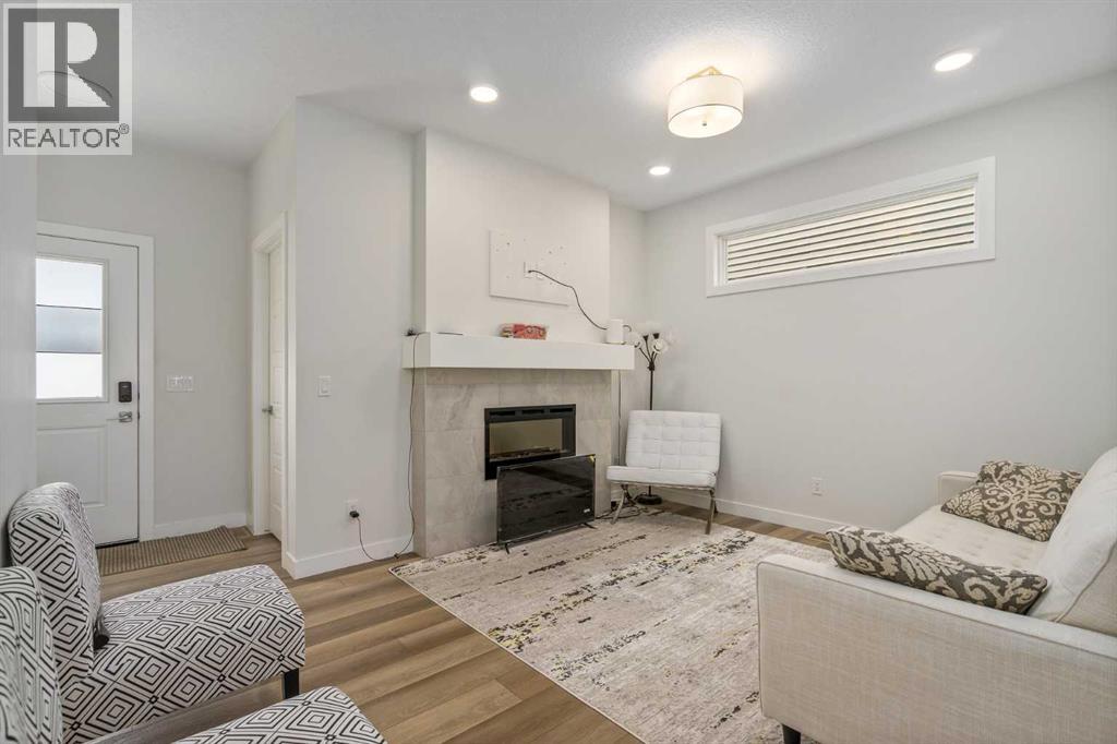 352 chelsea passage Passage W