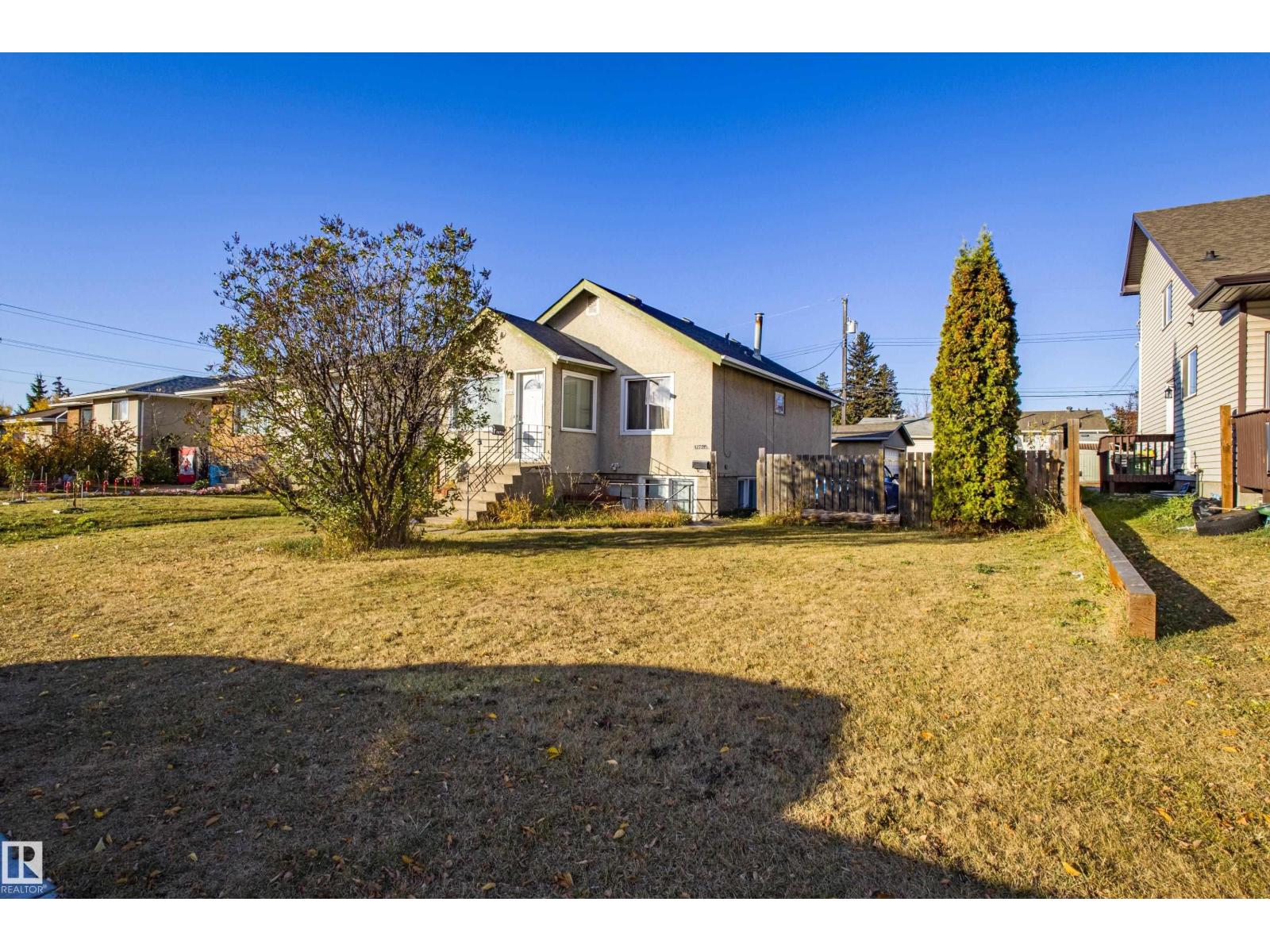 12716 12718 94 ST NW