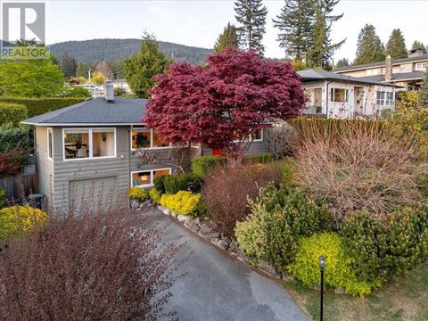 268 HOLYROOD ROAD North Vancouver BC V7N2R5