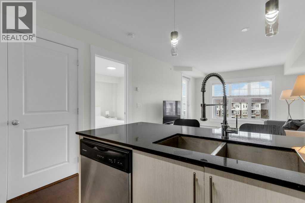 3411, 11 Mahogany Row SE