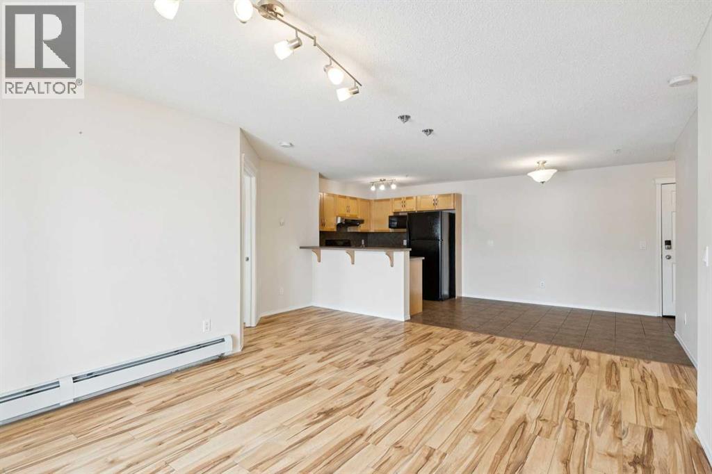 1309, 5 Country Village Park NE