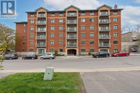 303 - 2 BAY STREET Kingston (East of Sir John A. Blvd) ON K7K6T7