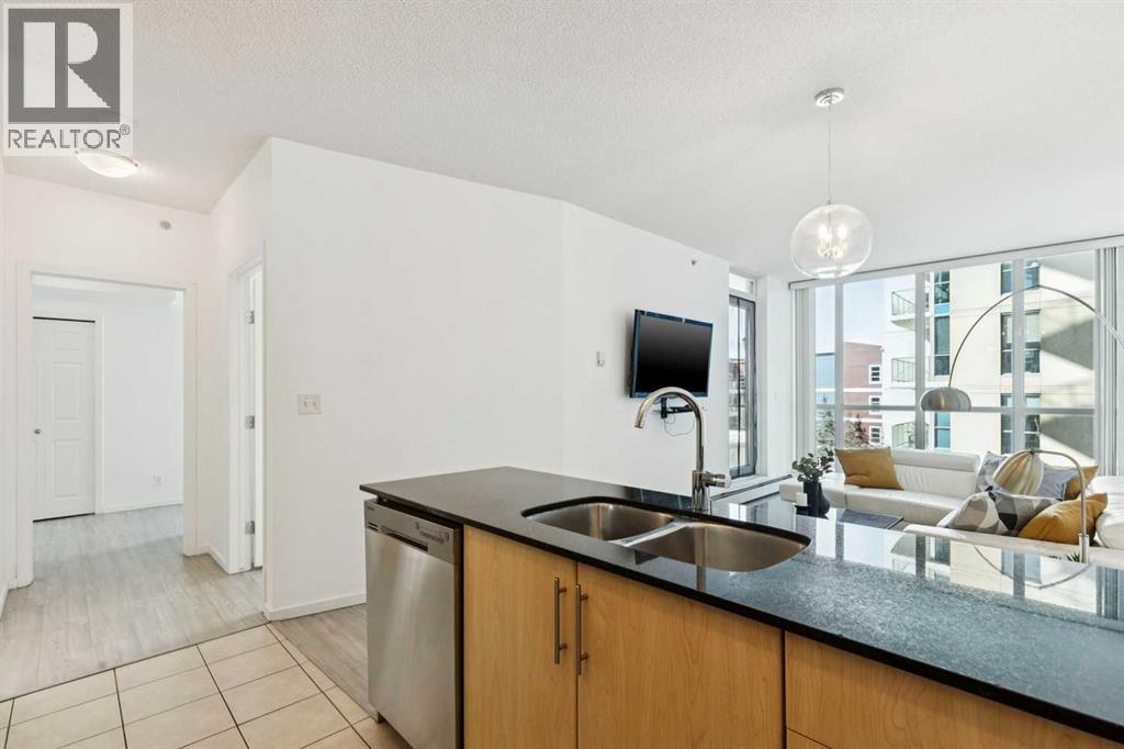 312, 325 3 Street SE