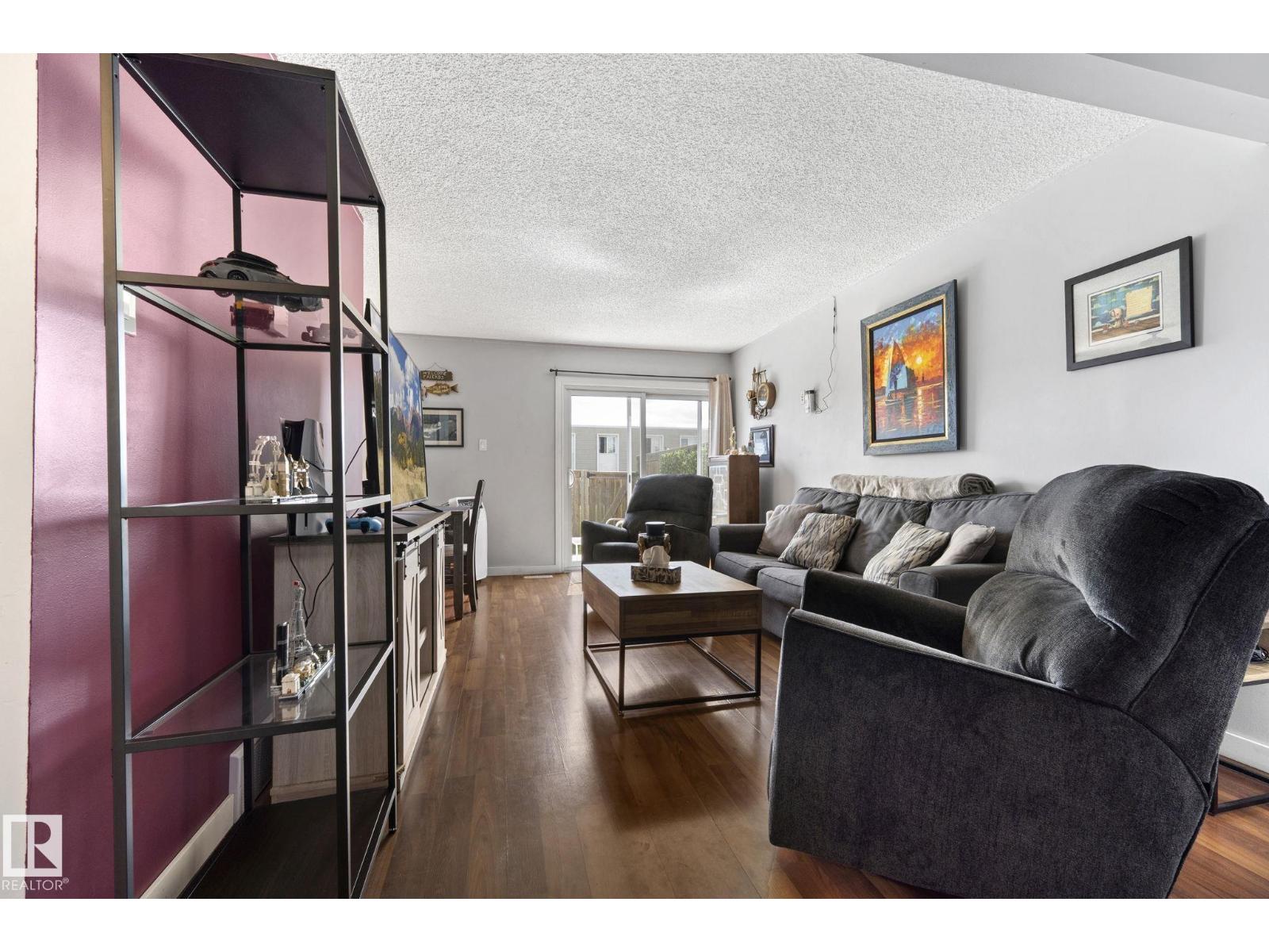 163 CORNELL CT NW