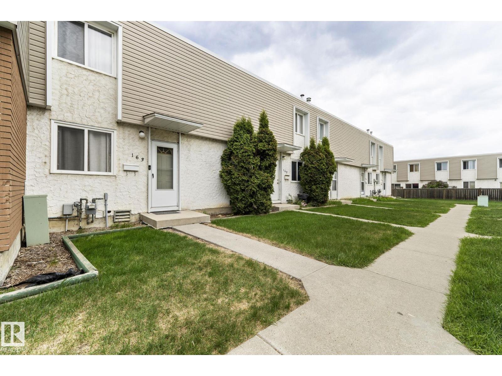 163 CORNELL CT NW