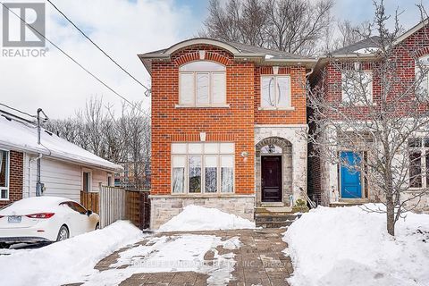 108A HOLLIS AVENUE Toronto (Birchcliffe-Cliffside) ON M1N2C8