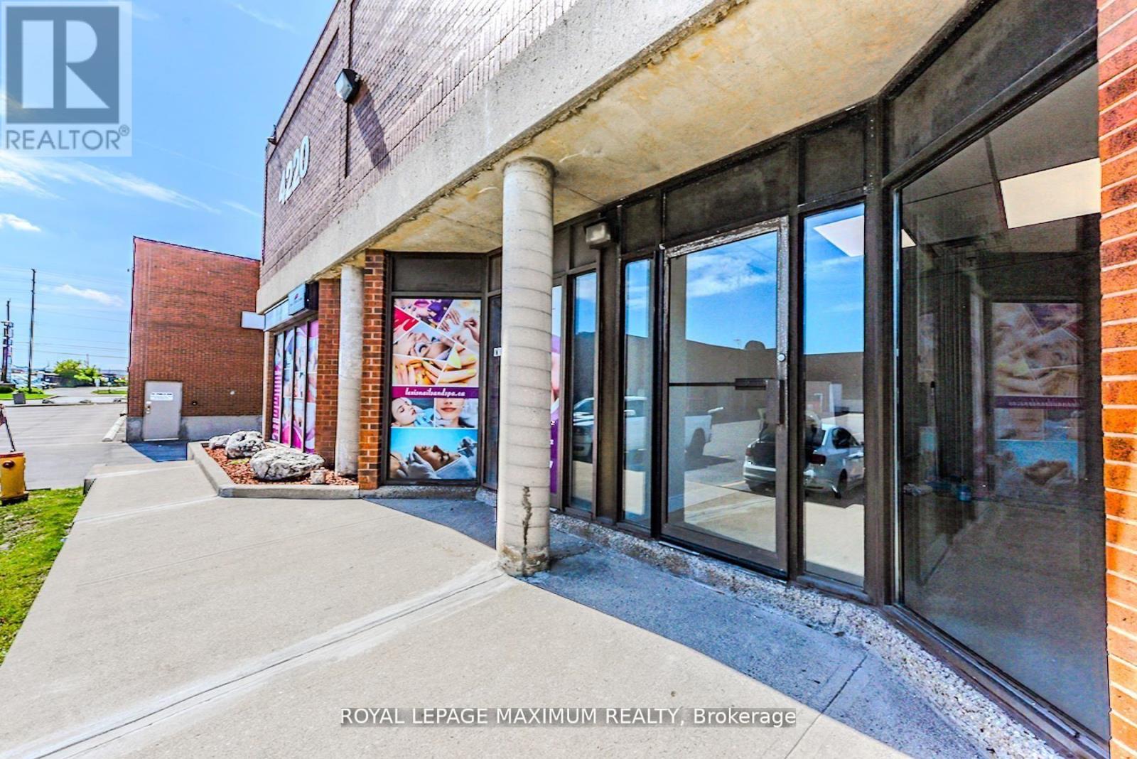 C10 - 4220 STEELES AVENUE W