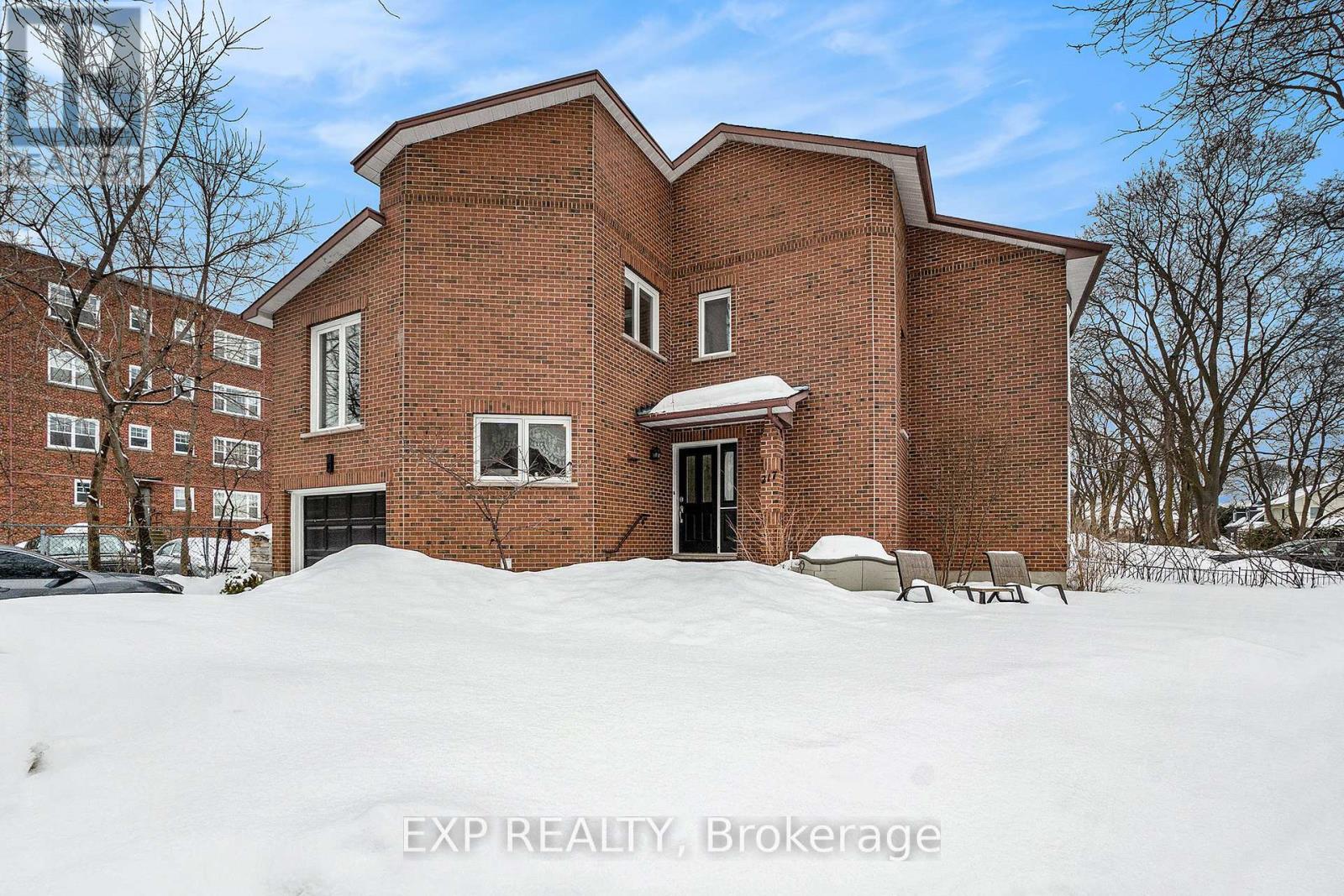 217 DOVERCOURT AVENUE
