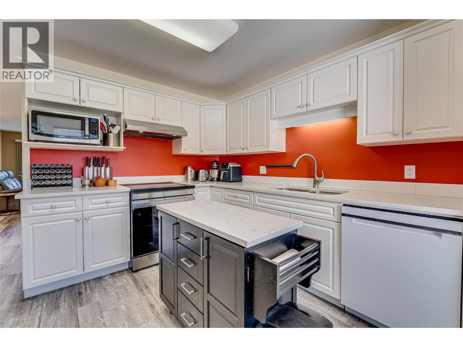 5886 Okanagan Landing Road Unit# 5