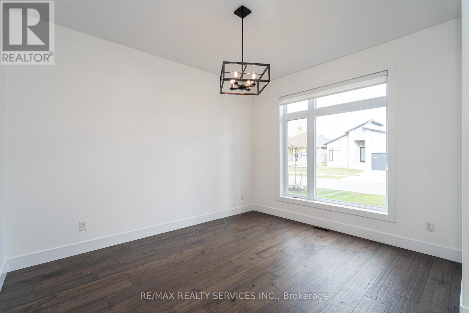 3389 BRUSHLAND CRESCENT