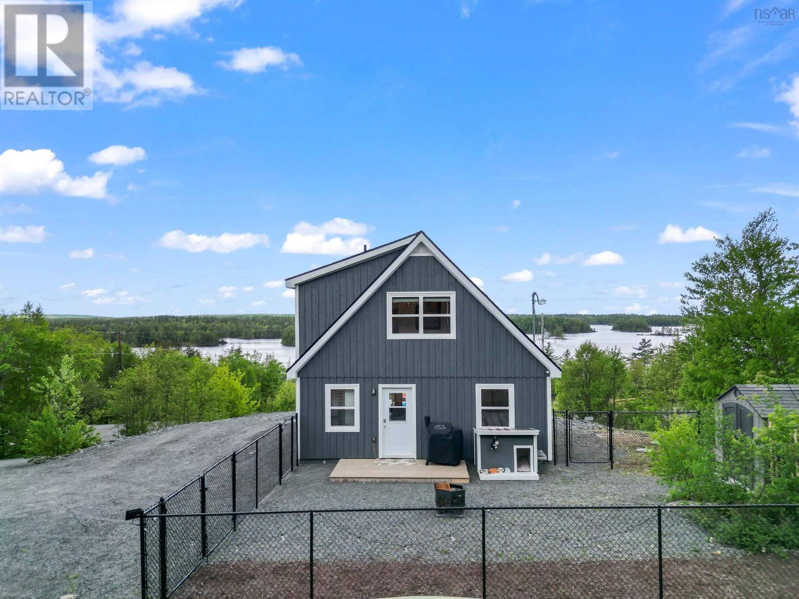 11 Granite Place