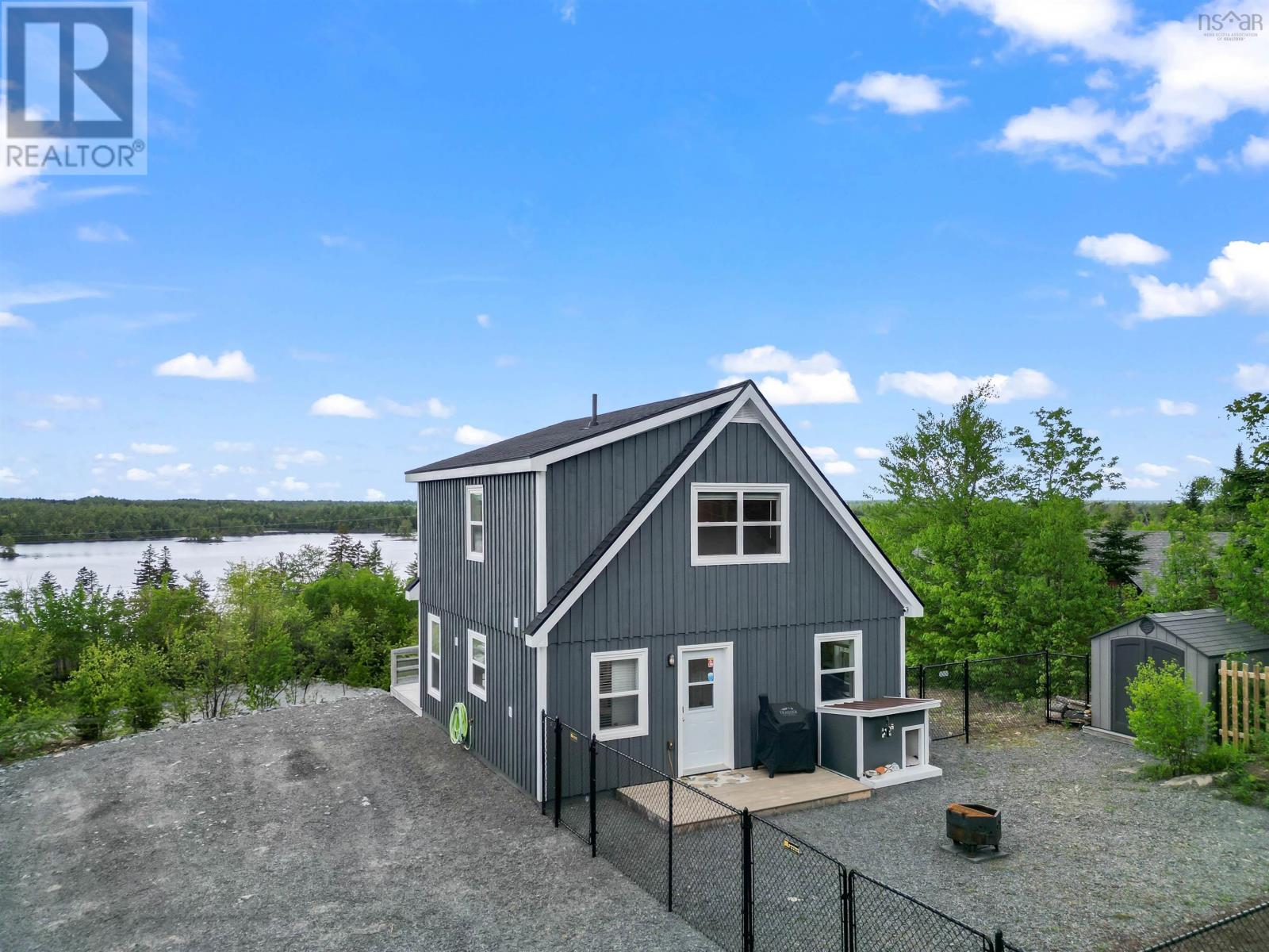 11 Granite Place