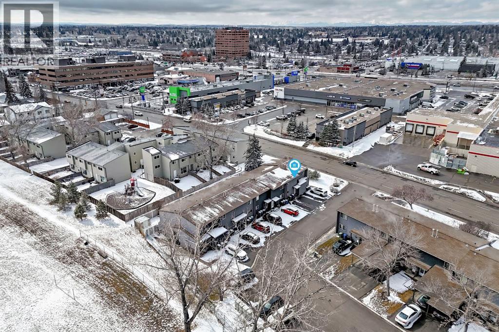 702, 9930 Bonaventure Drive SE