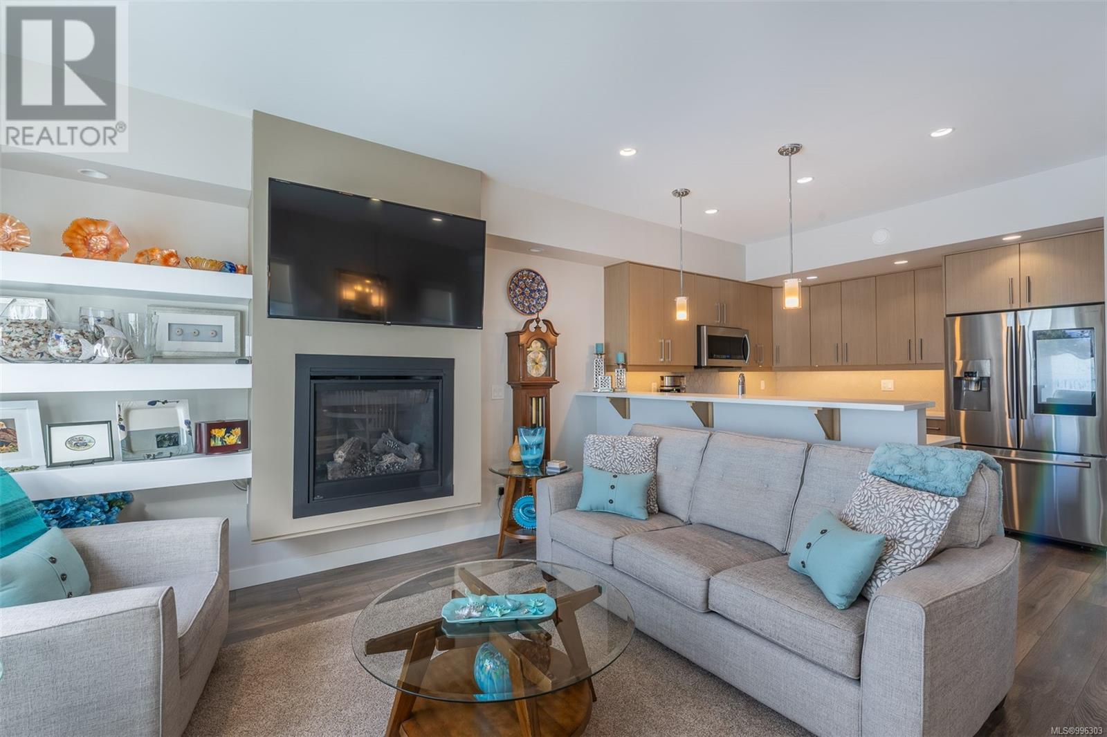 2213 Echo Valley Rise