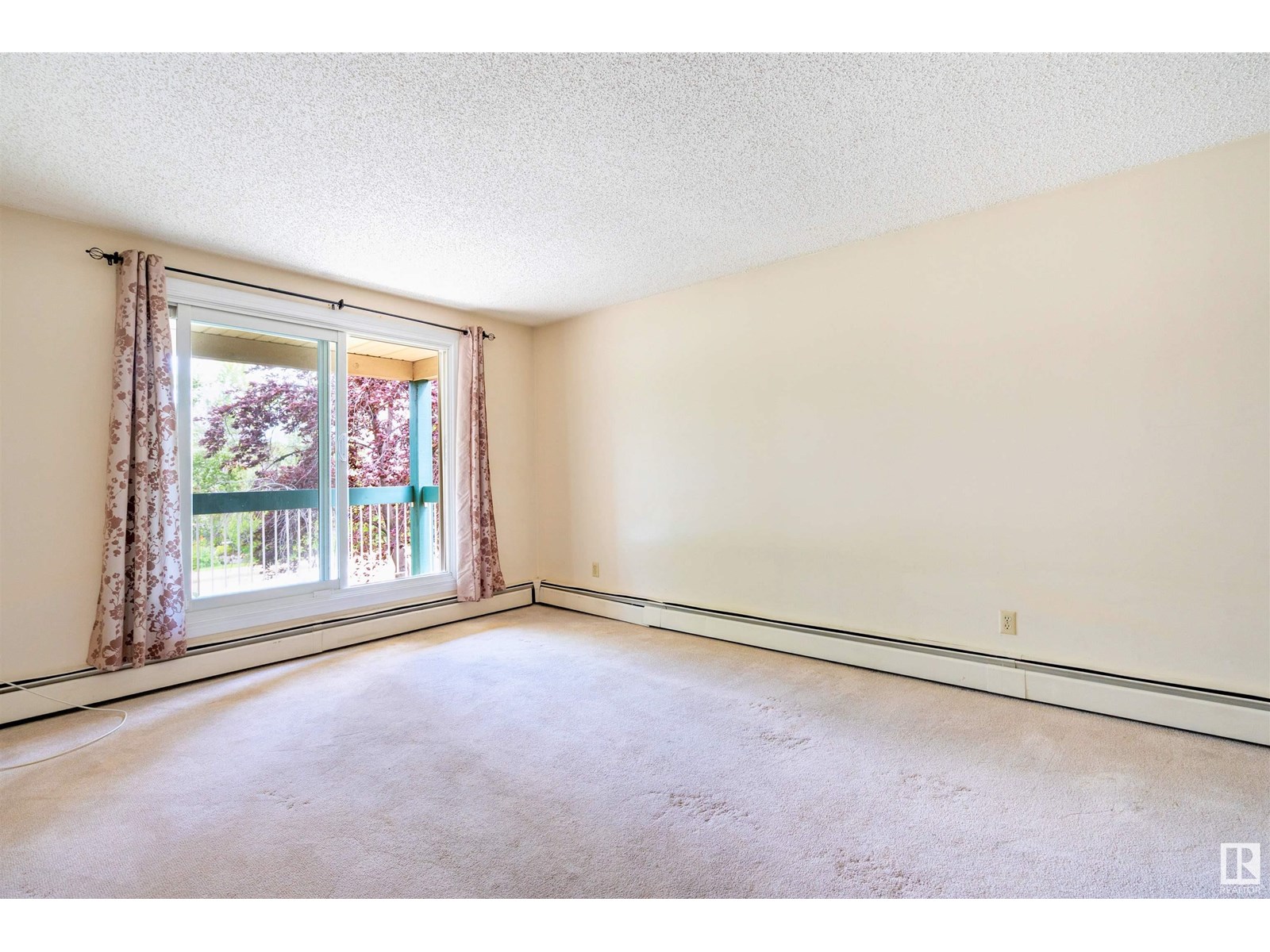 #203 1628 48 ST NW