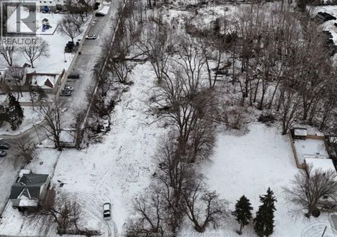 360 PARK AVENUE West Chatham ON N7M1X2