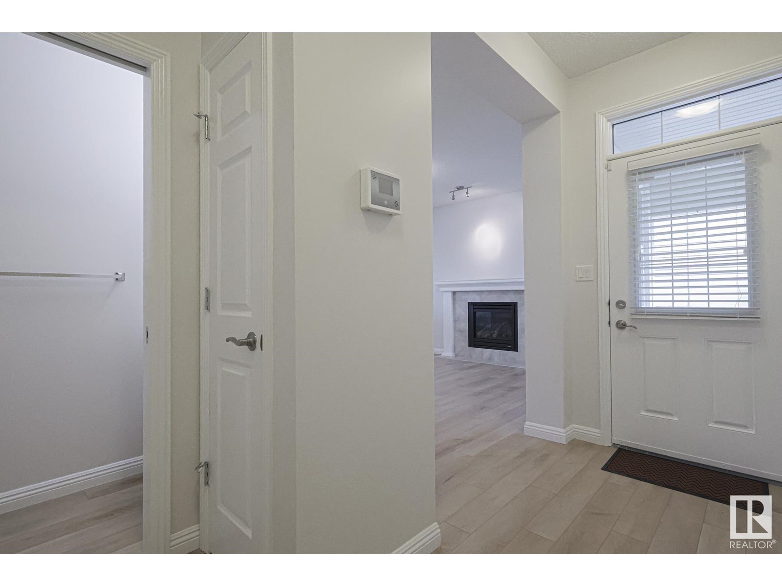 2533 COLE CR SW