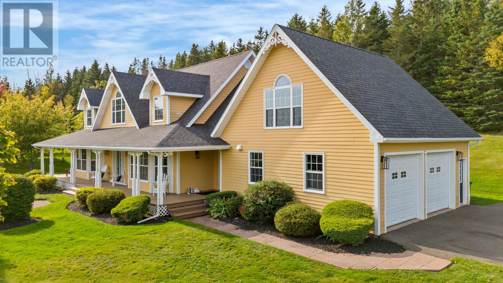 481 Rattenbury Road