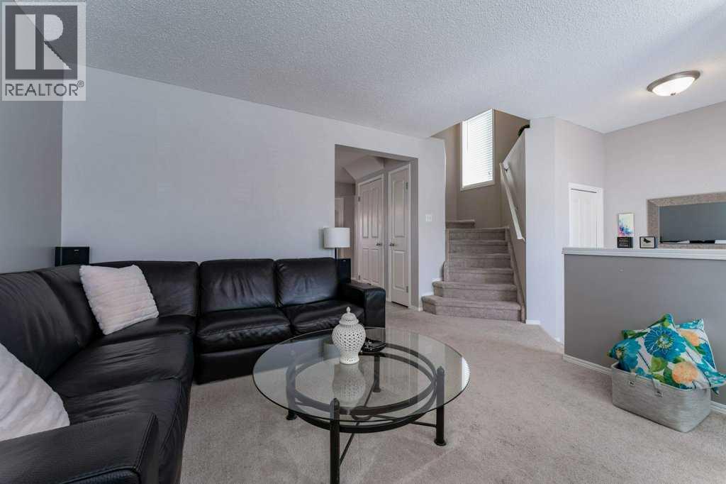 178 Covemeadow Crescent NE