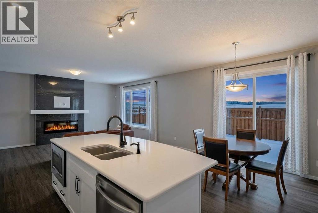 154 Yorkstone Way SW