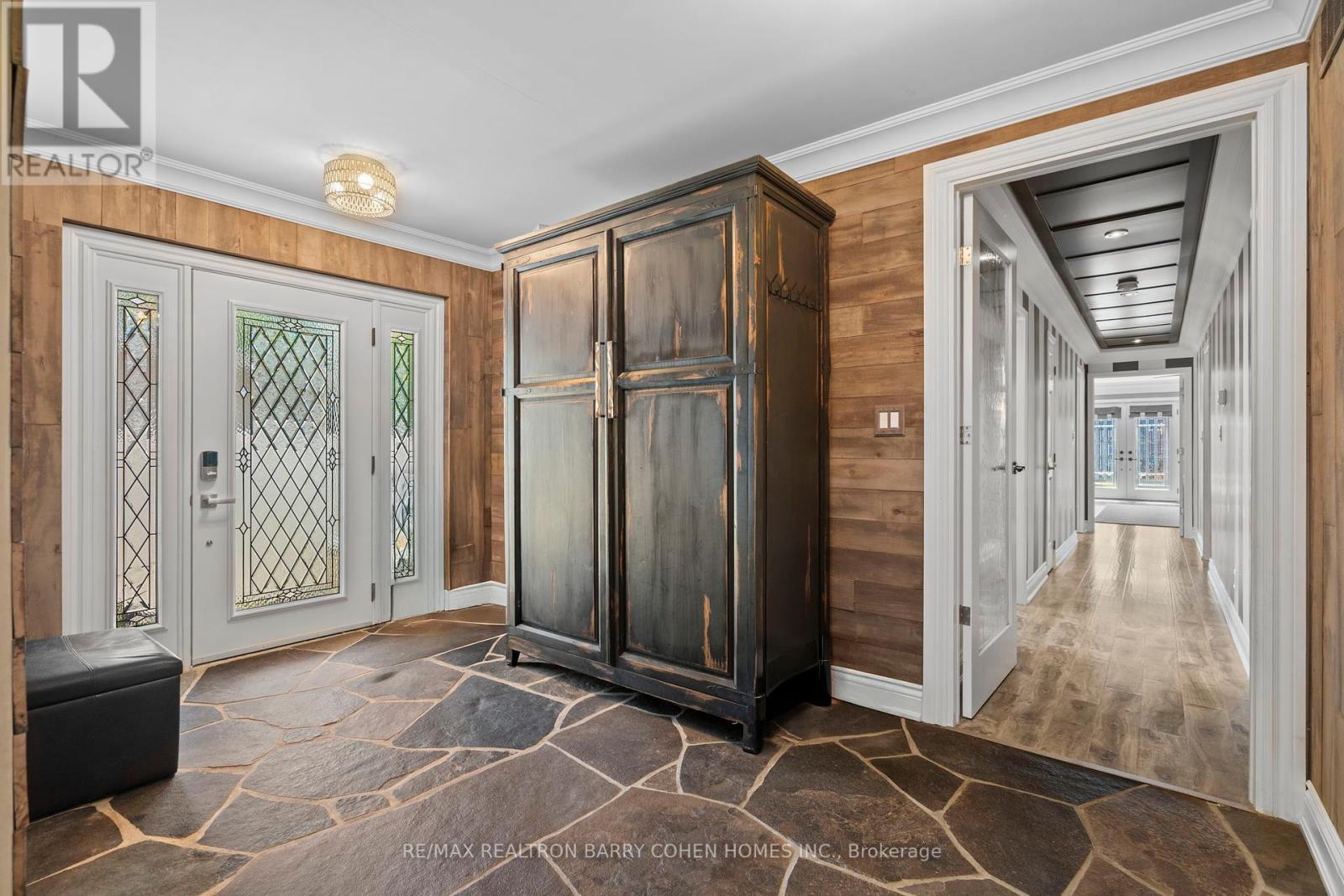 16 LAKESHORE DRIVE