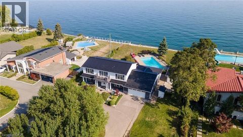 1073 N SERVICE Road Hamilton ON L8E5E1