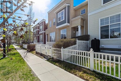 224 Mckenzie Towne Link SE Calgary AB T2Z4G3