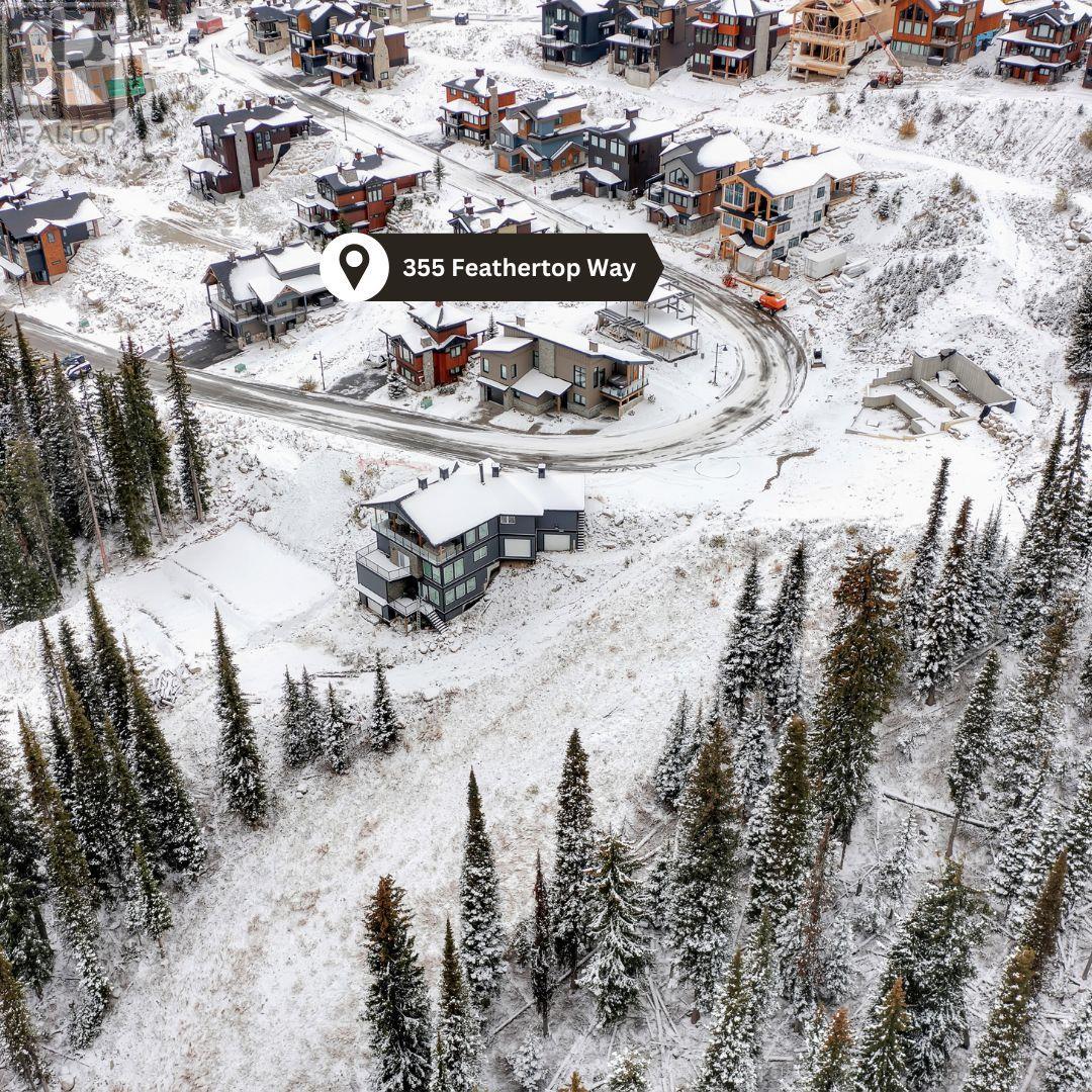 355 Feathertop Way