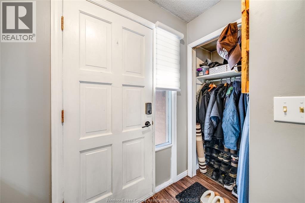 276 BRIEN AVENUE East