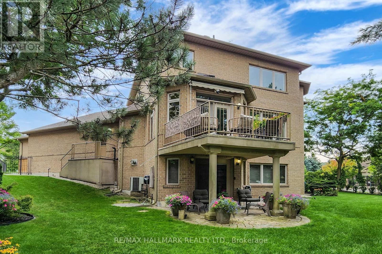 151 NEVADA CRESCENT