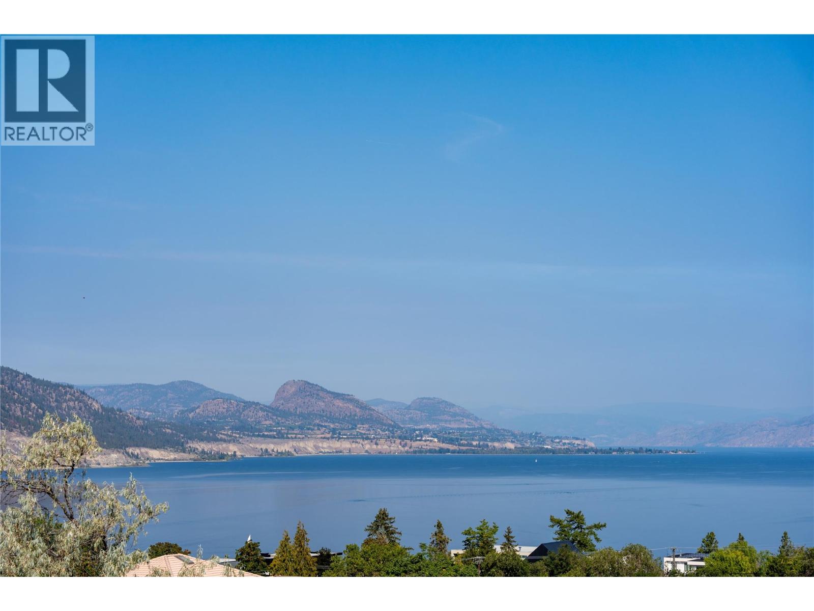 765 Westminster Avenue E