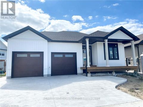 151 WESTLINKS DRIVE Saugeen Shores ON N0H2C3
