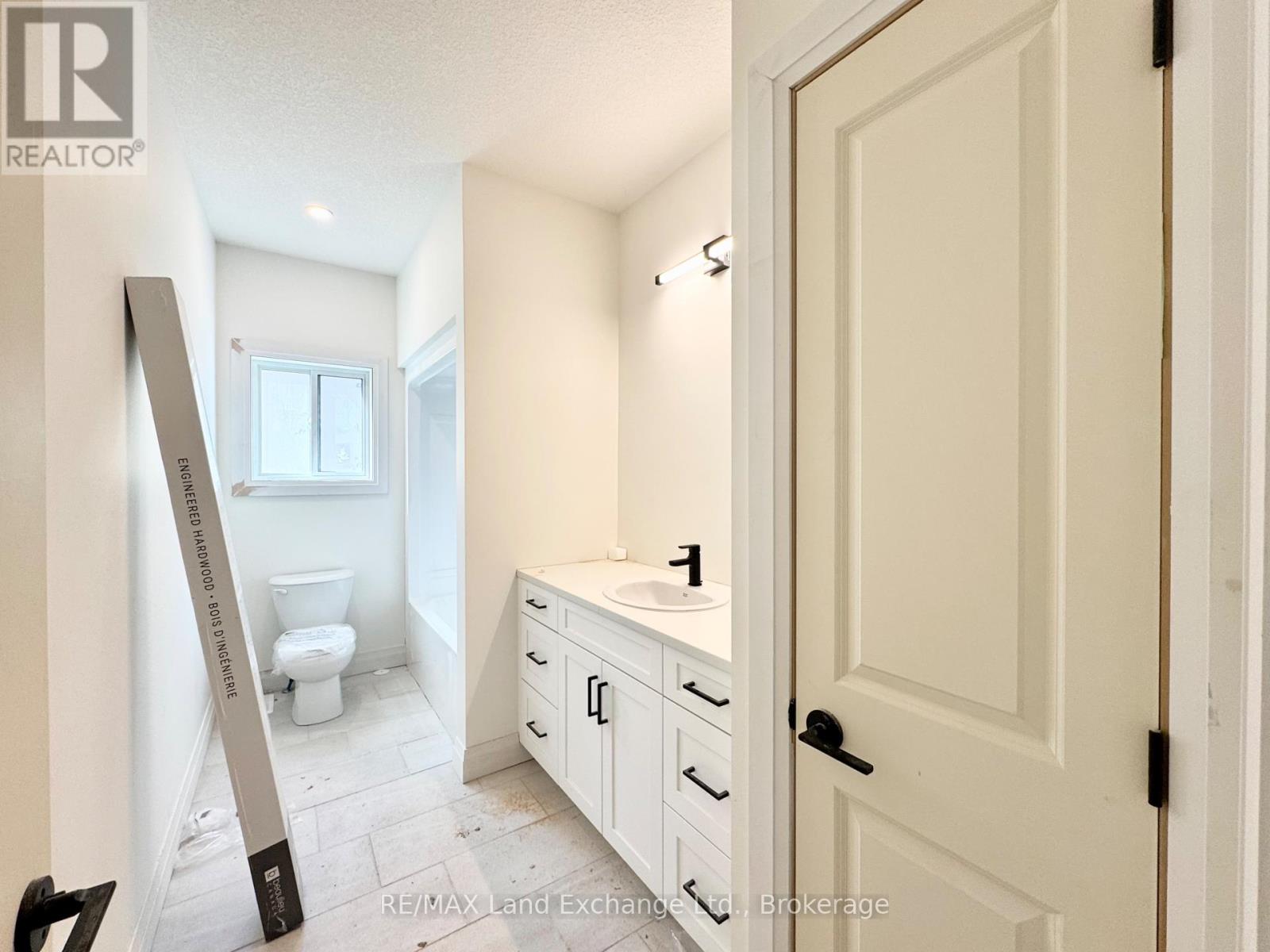151 WESTLINKS DRIVE
