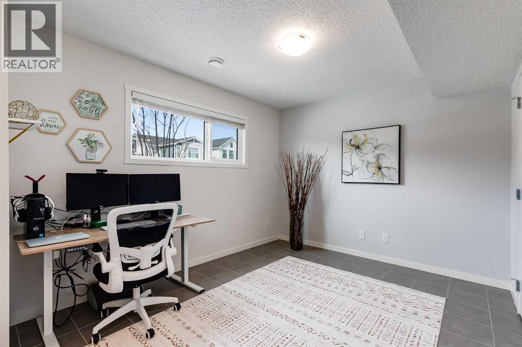 296 Harvest Hills Way NE