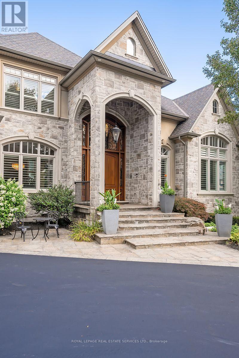 2319 KILBRIDE STREET