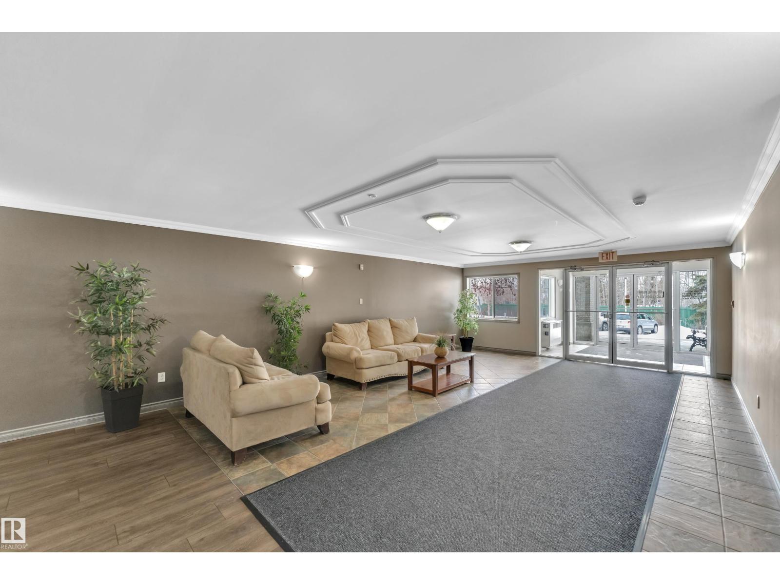 #306 905 BLACKLOCK WY SW