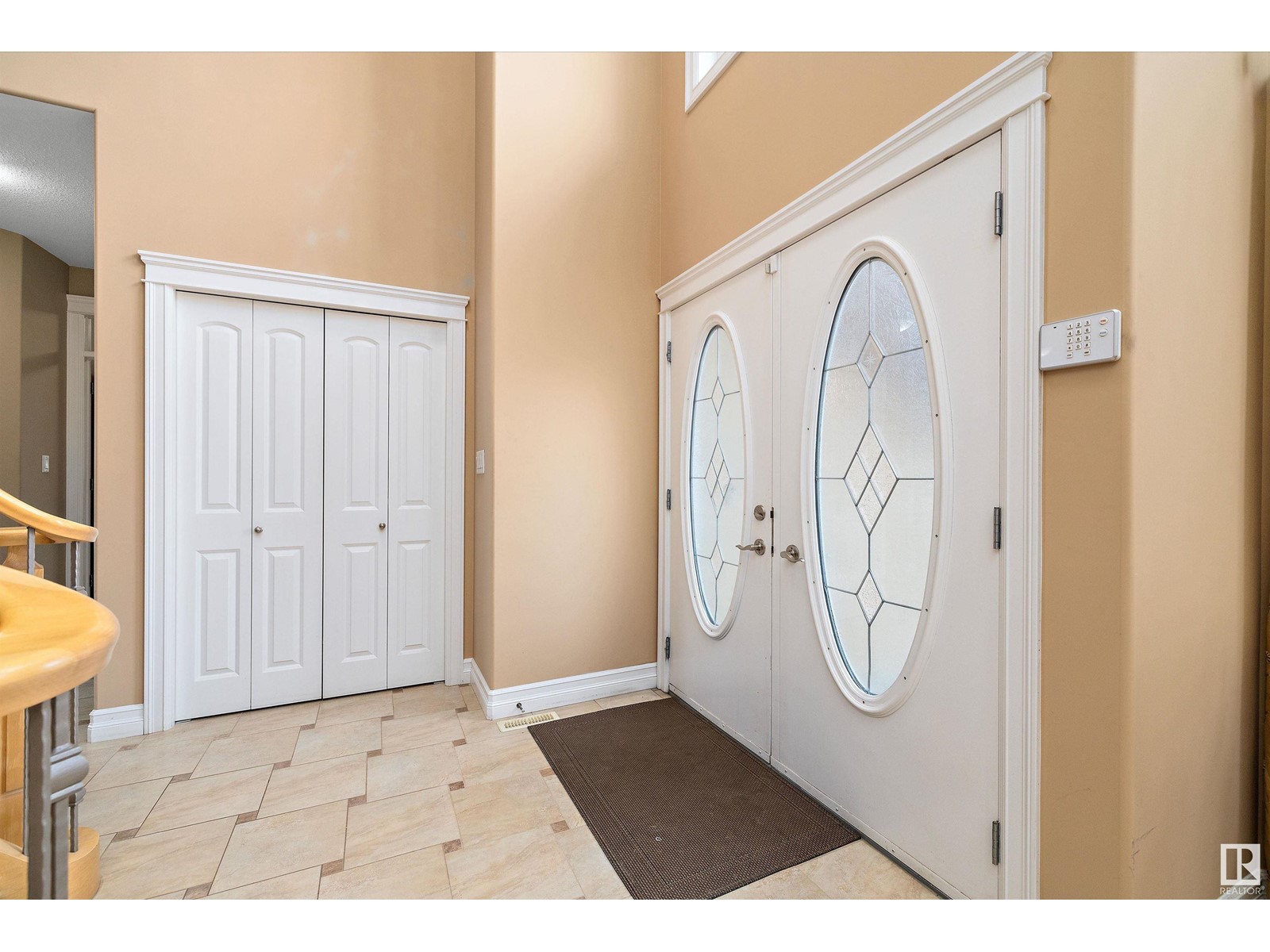20708 90 AV NW