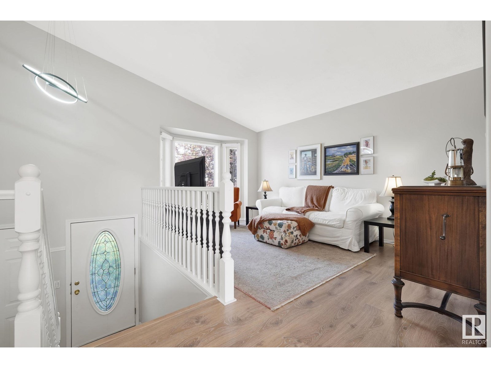 2917 152 AV NW