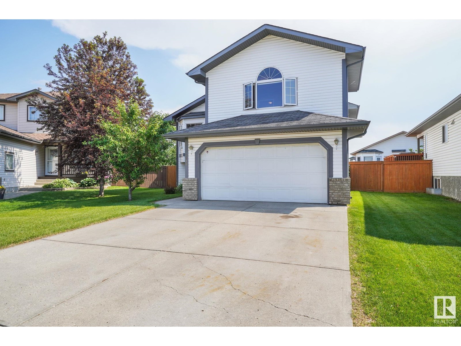 2917 152 AV NW