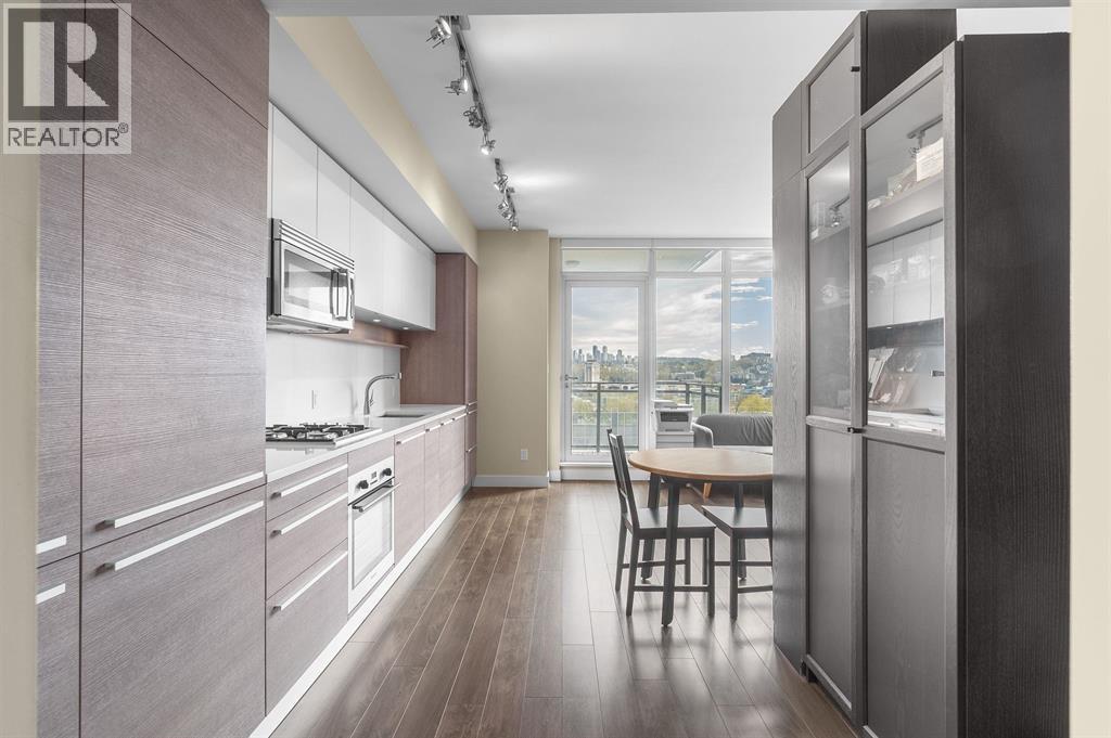 809 2008 ROSSER AVENUE