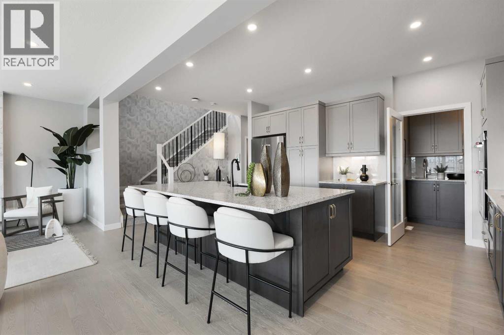 125 Corner Glen Avenue NE