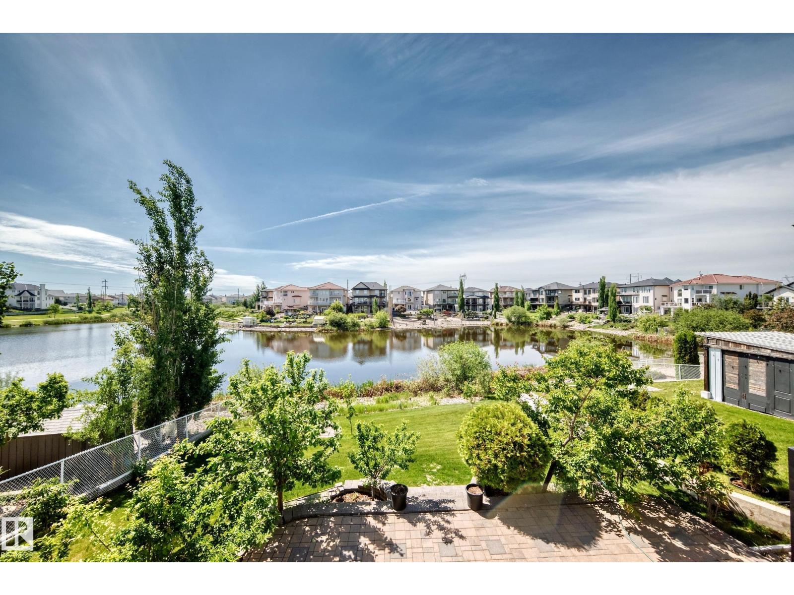 352 OZERNA RD NW