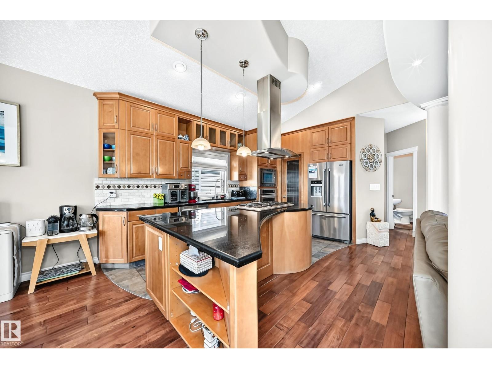 352 OZERNA RD NW