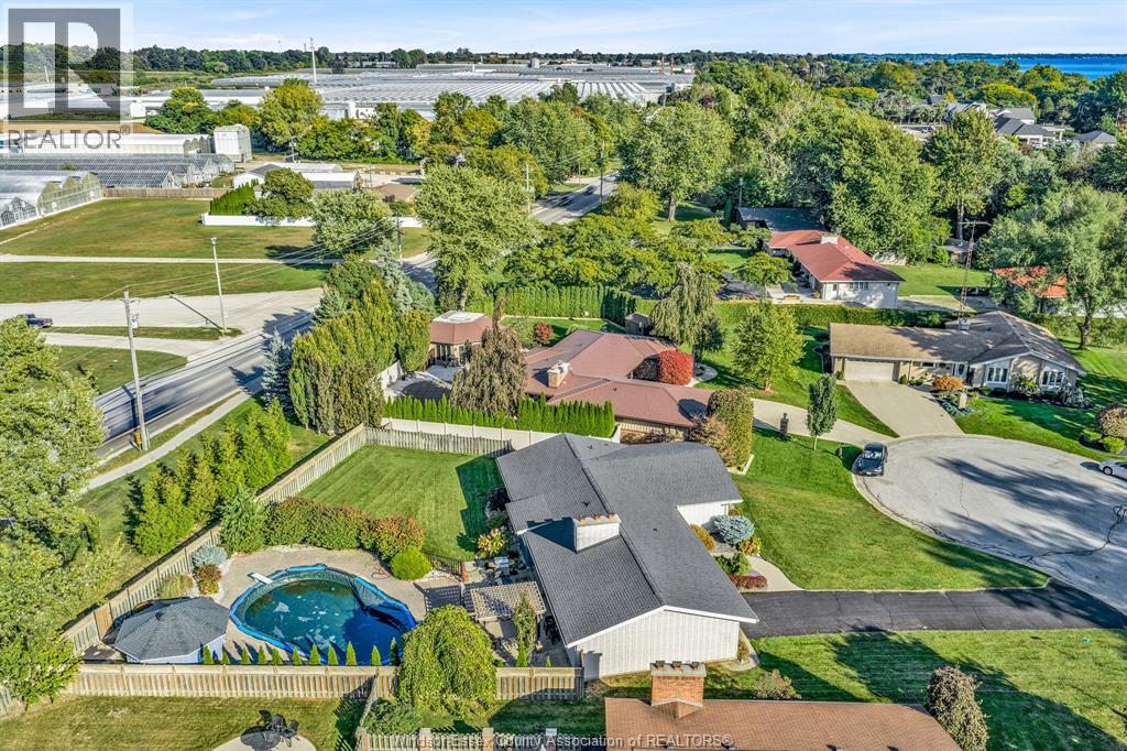 7 LONGBEACH DRIVE