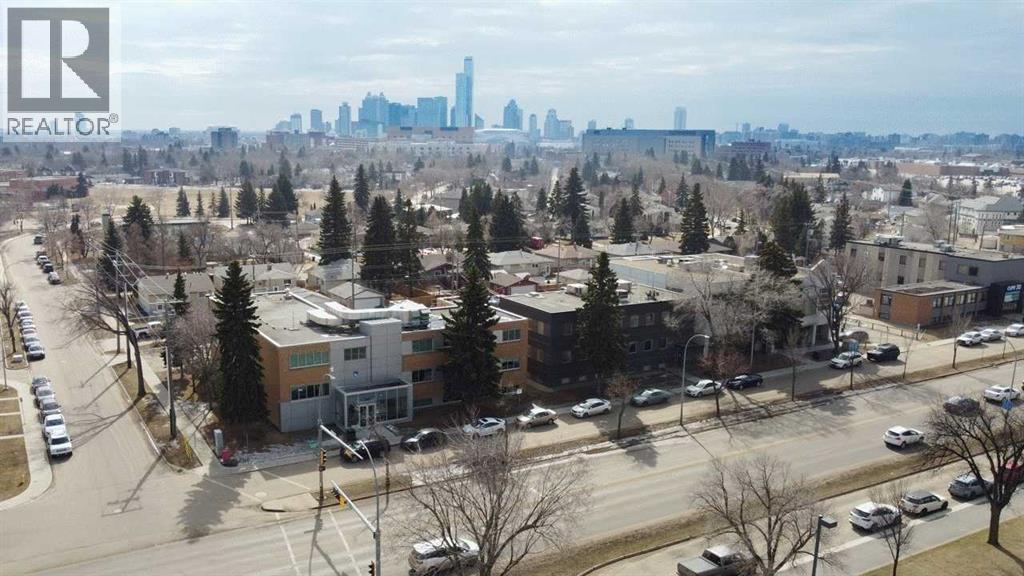 10305 Princess Elizabeth Avenue NW