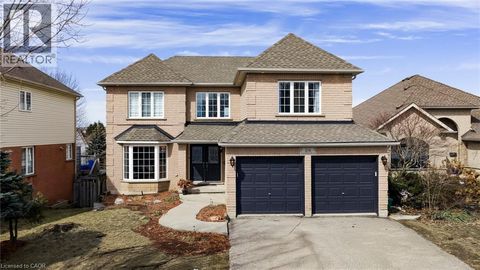 26 SHADYRIDGE Place Kitchener ON N2N3J1