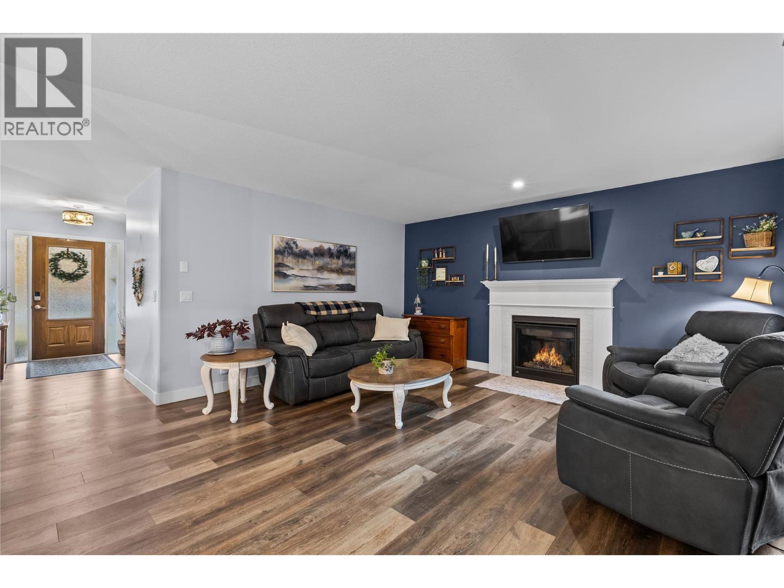 2205 Shannon Woods Place