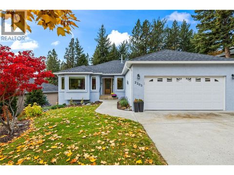 2205 Shannon Woods Place West Kelowna BC V4T2L9